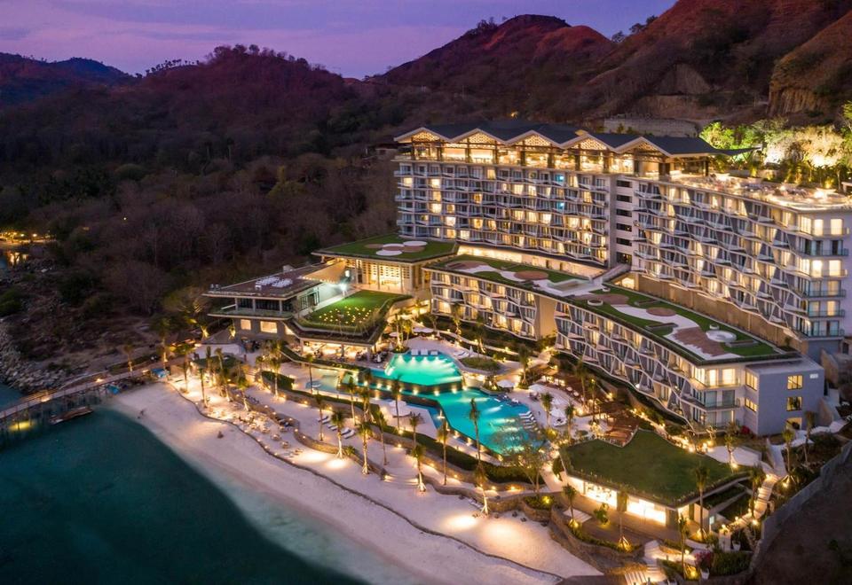 AYANA Komodo Resort, Waecicu Beach,拉布安巴焦