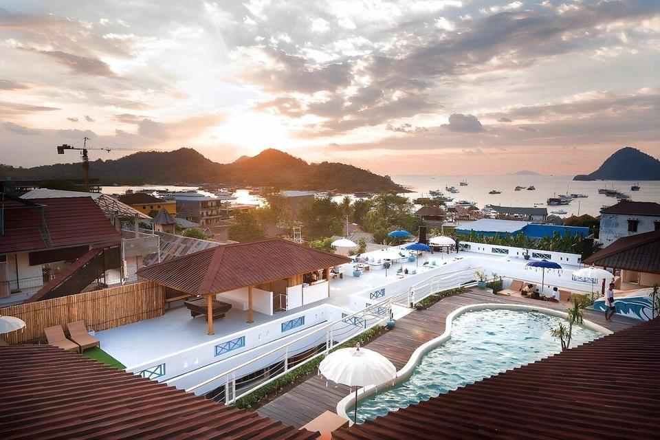 Seaesta Komodo Hostel & Hotel,拉布安巴焦